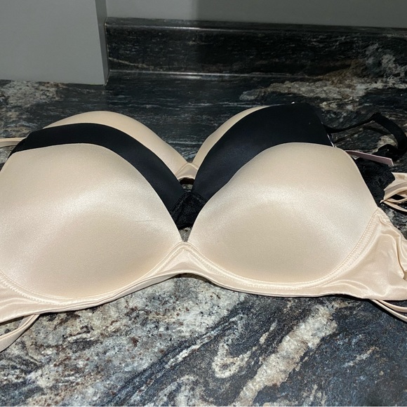 Victoria Secret Nursing bras (36d) - Picture 1 of 7